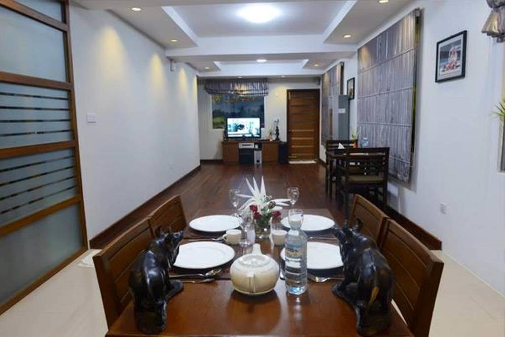 Green Paradise Hotel Янгон Экстерьер фото